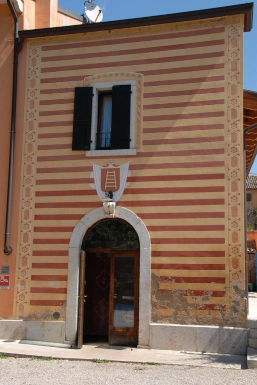 Albergo Al Platano Caprino Veronese Exterior foto