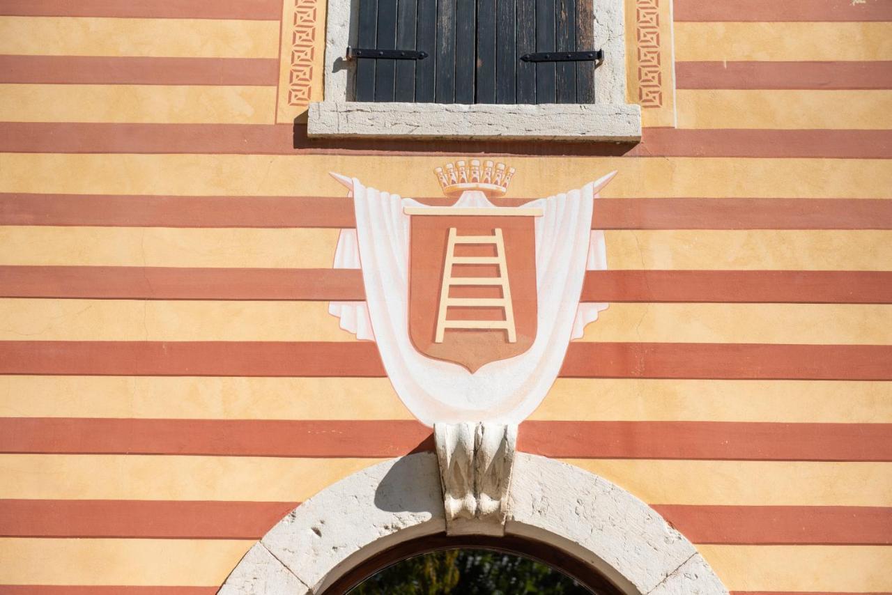 Albergo Al Platano Caprino Veronese Exterior foto