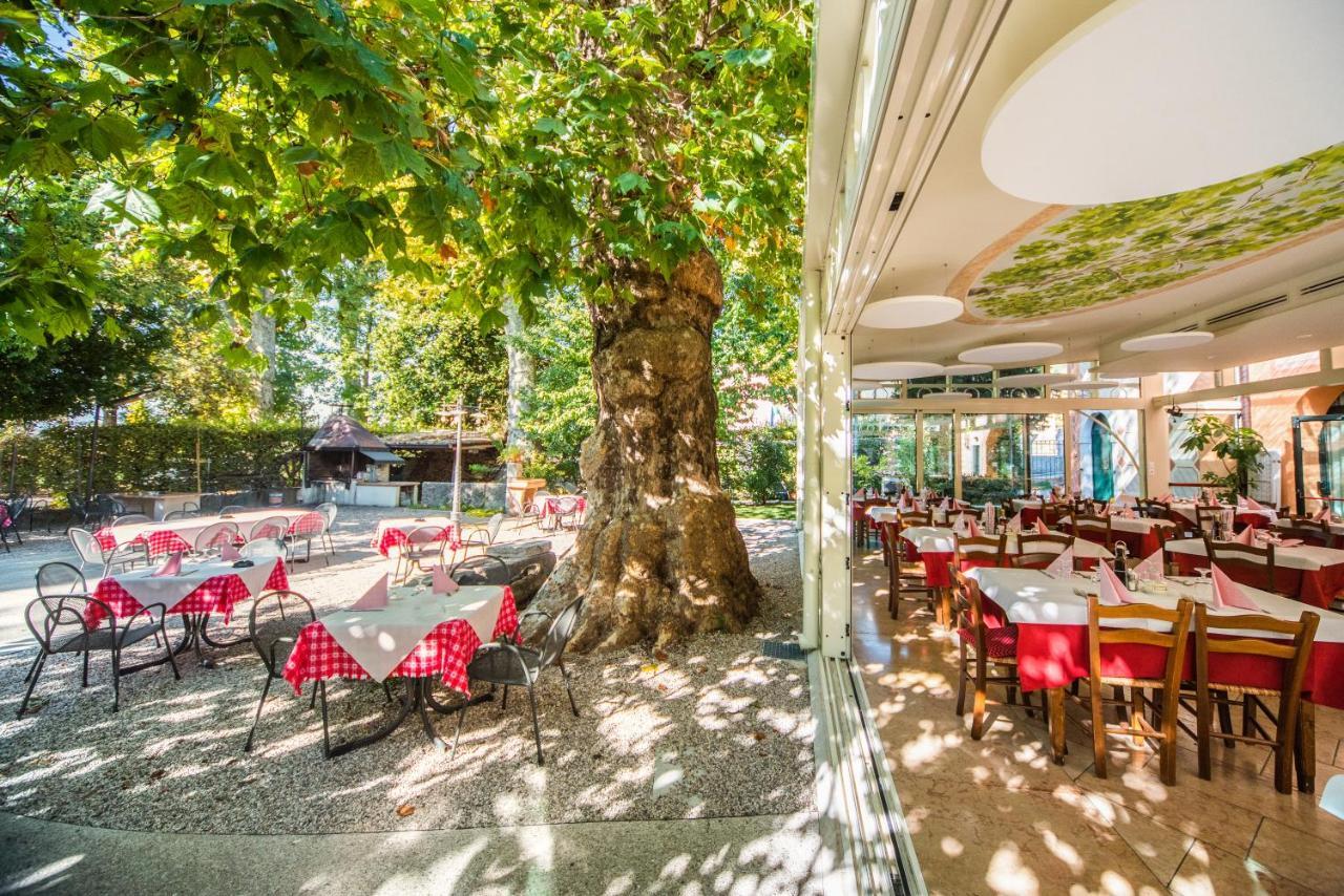 Albergo Al Platano Caprino Veronese Exterior foto
